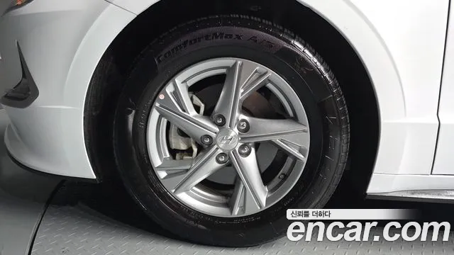 Hyundai Sonata Sonata (DN8) 2.0 LPG(Для проката) — Фото автомобиля 5