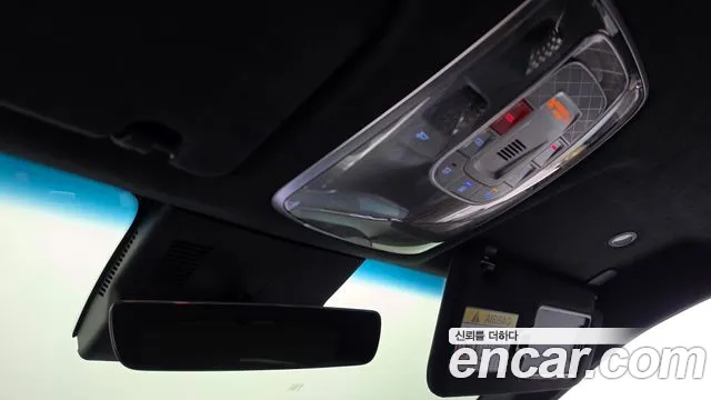 Genesis GV70 2.5T Бензин AWD — Фото автомобиля 19