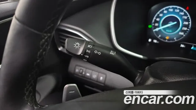 Hyundai Santafe — Фото автомобиля 24