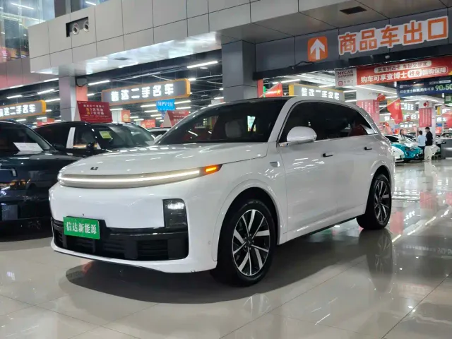 Фотография автомобиля — Li Auto L7