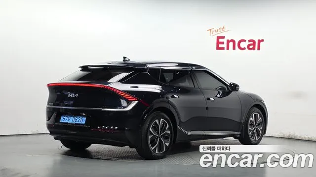 Kia EV6 — Фото автомобиля 2