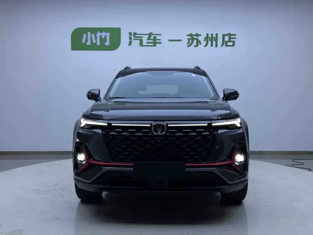 Changan CS35 Plus — Фото автомобиля 2