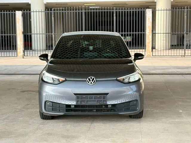 Volkswagen ID.3 — Фото автомобиля 2