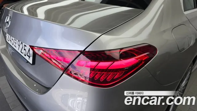 Mercedes-Benz C-Class — Фото автомобиля 22