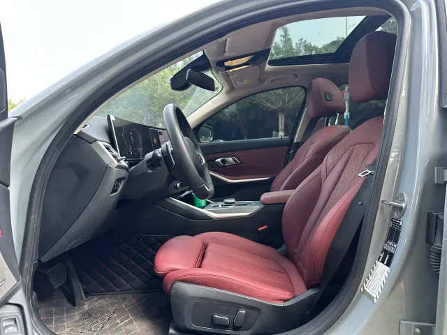 BMW 3 Series — Фото автомобиля 13