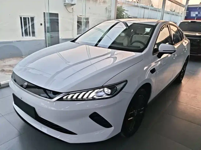 Фотография автомобиля — BYD Qin PLUS