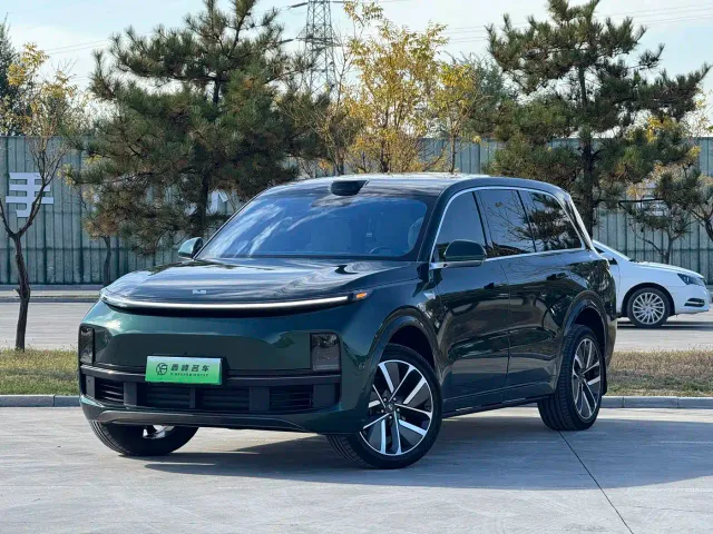 Фотография автомобиля — Li Auto L9