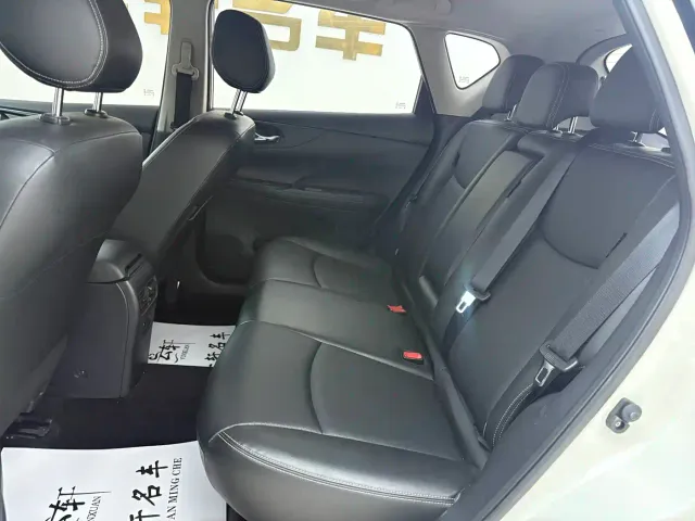 Nissan Tiida — Фото автомобиля 13