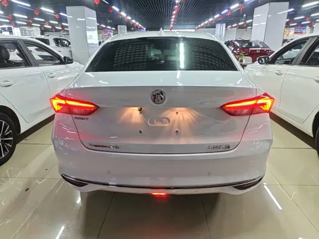 Buick Verano — Фото автомобиля 5