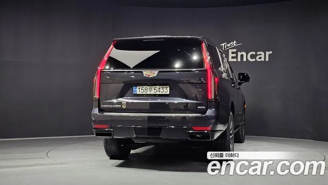 Cadillac Escalade Escalade 5 поколение — Фото автомобиля 4