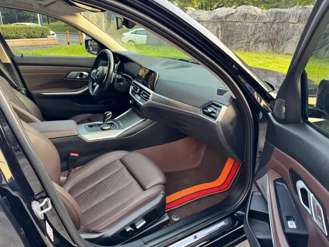BMW 3 Series — Фото автомобиля 11