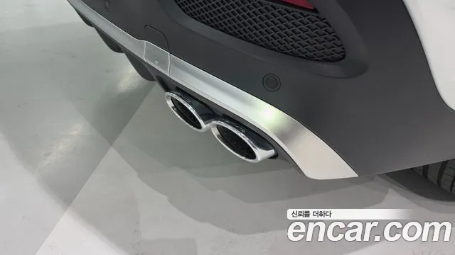 Mercedes-Benz GLE-Class — Фото автомобиля 3