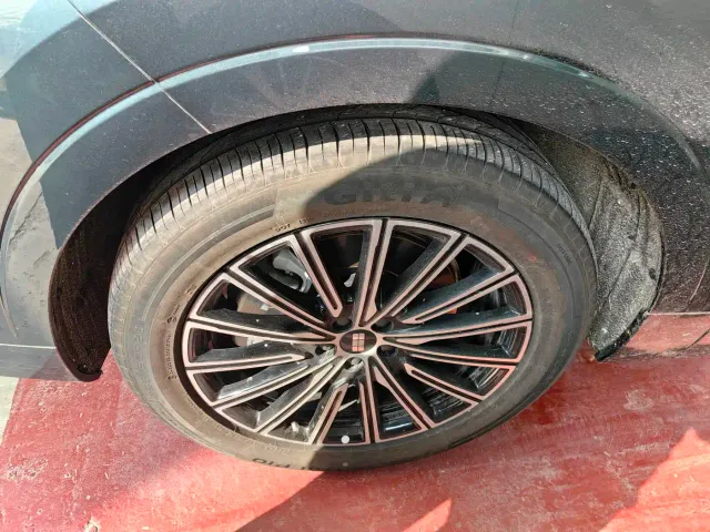Geely Galaxy M9 — Фото автомобиля 13