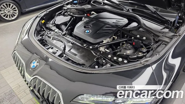 BMW 7-Series — Фото автомобиля 6