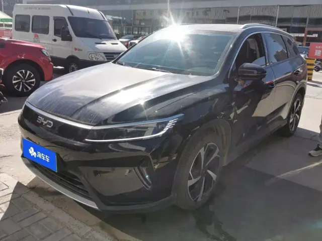 Фотография автомобиля — BYD Seal 05 DM-i