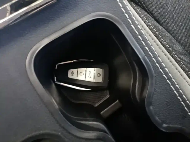 Geely Geometry E Firefly — Фото автомобиля 8