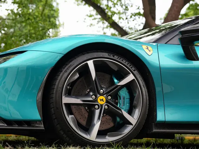 Ferrari SF90 — Фото автомобиля 25