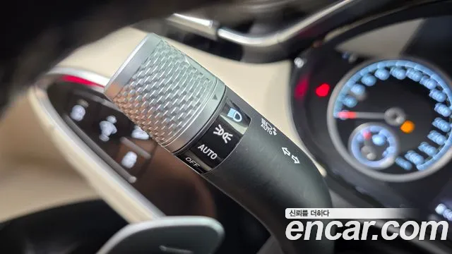 Genesis GV70 — Фото автомобиля 29