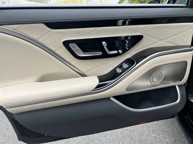 Mercedes-Benz Maybach S-Class — Фото автомобиля 17