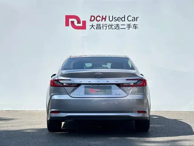 Toyota Camry — Фото автомобиля 5