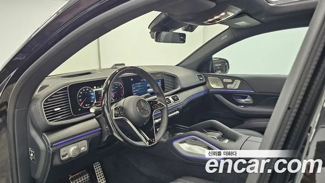 Mercedes-Benz GLE-Class — Фото автомобиля 14