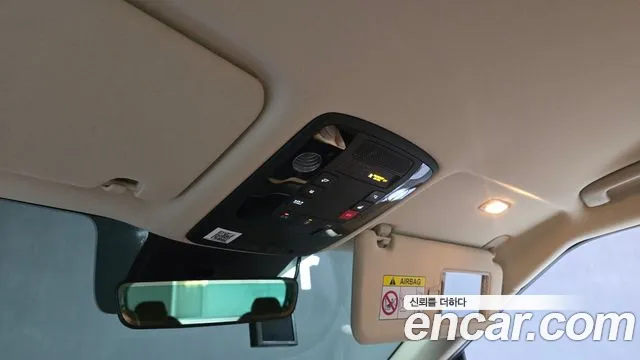 Kia Carnival — Фото автомобиля 27