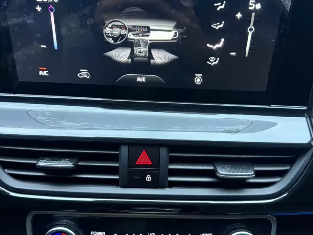 Kia Seltos — Фото автомобиля 15