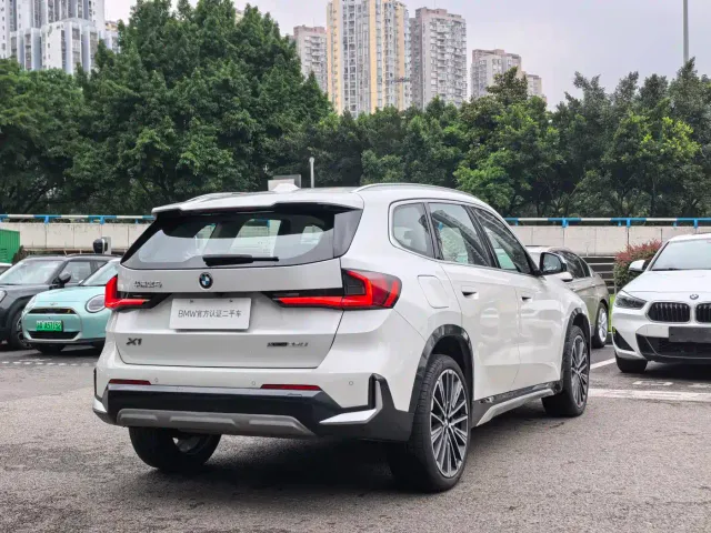 BMW X1 — Фото автомобиля 7