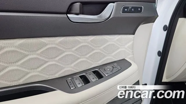 Hyundai Palisade Palisade Бензин 3.8 2WD — Фото автомобиля 30
