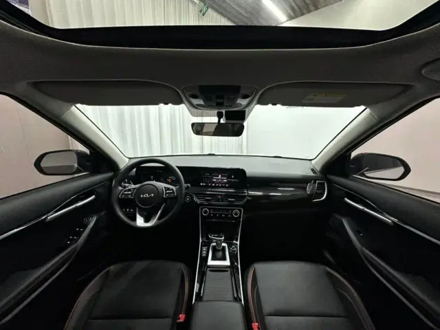 Kia Seltos — Фото автомобиля 9