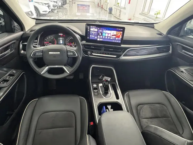 Haval H6 — Фото автомобиля 9