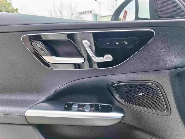 Mercedes-Benz C-Class — Фото автомобиля 11