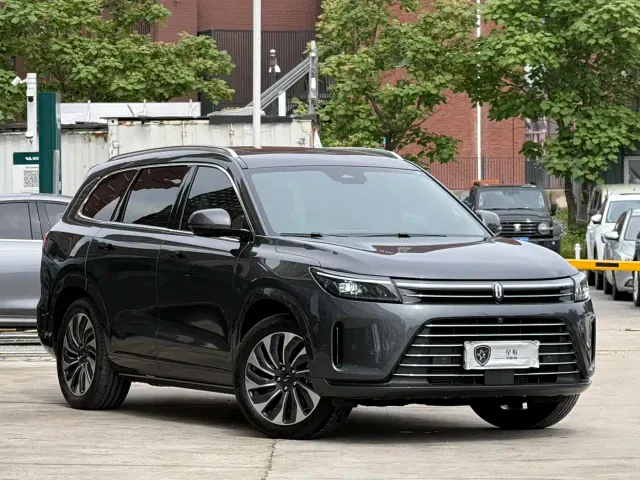 Aito M7 — Фото автомобиля 3