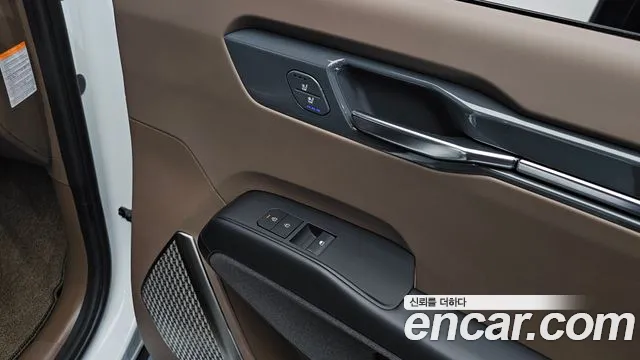 Kia EV9 — Фото автомобиля 30