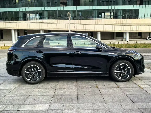 Shangjie SUV — Фото автомобиля 4