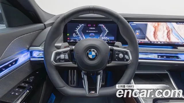 BMW 7 Series G70 — Фото автомобиля 12