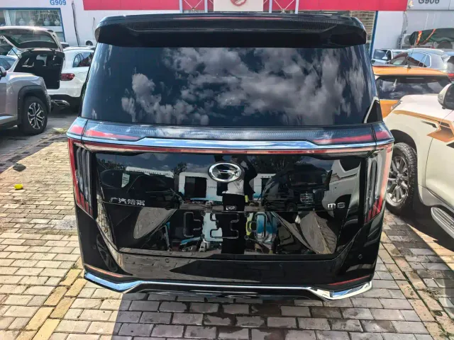 GAC Trumpchi M8 — Фото автомобиля 4