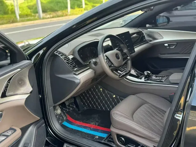 BYD Han — Фото автомобиля 4