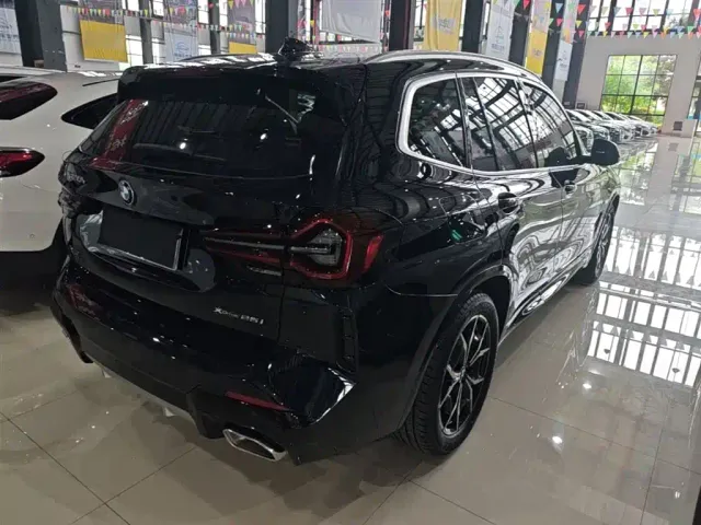 BMW X3 — Фото автомобиля 6