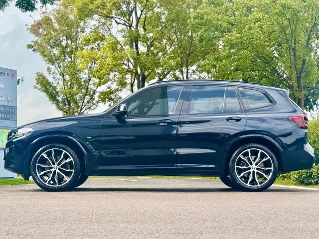 BMW X3 — Фото автомобиля 10