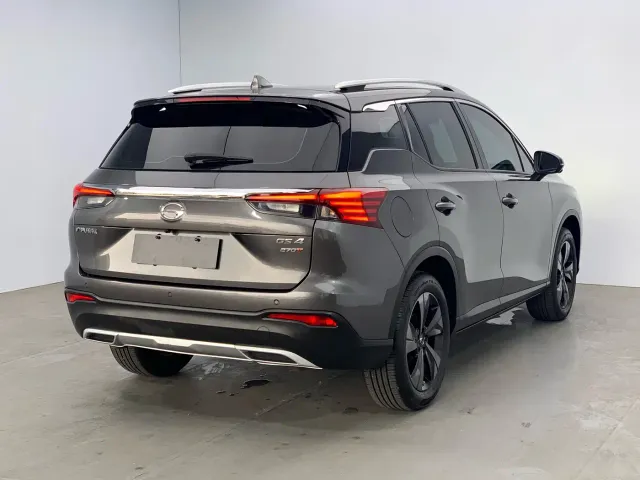 GAC Trumpchi GS4 — Фото автомобиля 4