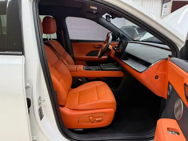 Toyota BoZhi 3X — Фото автомобиля 21