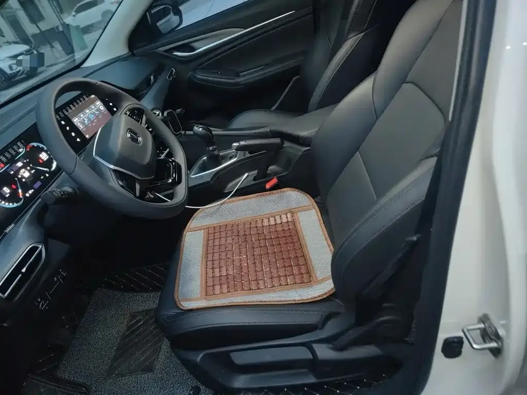 Changan Eado 2025 Model PLUS 1.5L Manual Luxury Edition — Фото автомобиля 16