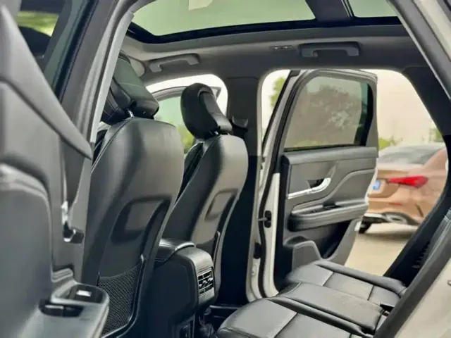 Lincoln Corsair — Фото автомобиля 9