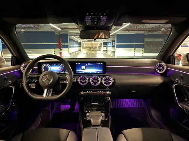 Mercedes-Benz A-Class — Фото автомобиля 12