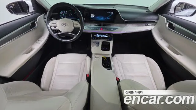 Hyundai Grandeur (New) Hybrid — Фото автомобиля 10