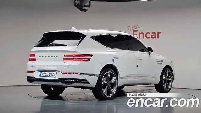 Genesis GV80 — Фото автомобиля 2