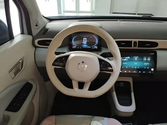 Leapmotor T03 — Фото автомобиля 10