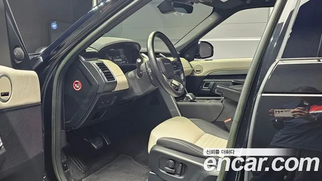 Land Rover Discovery — Фото автомобиля 10