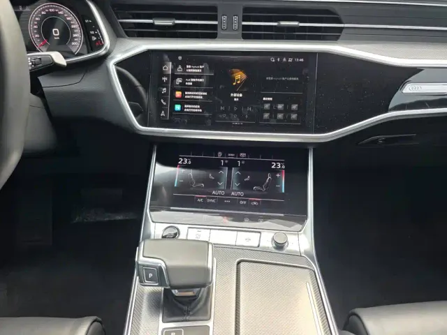 Audi A6L — Фото автомобиля 15